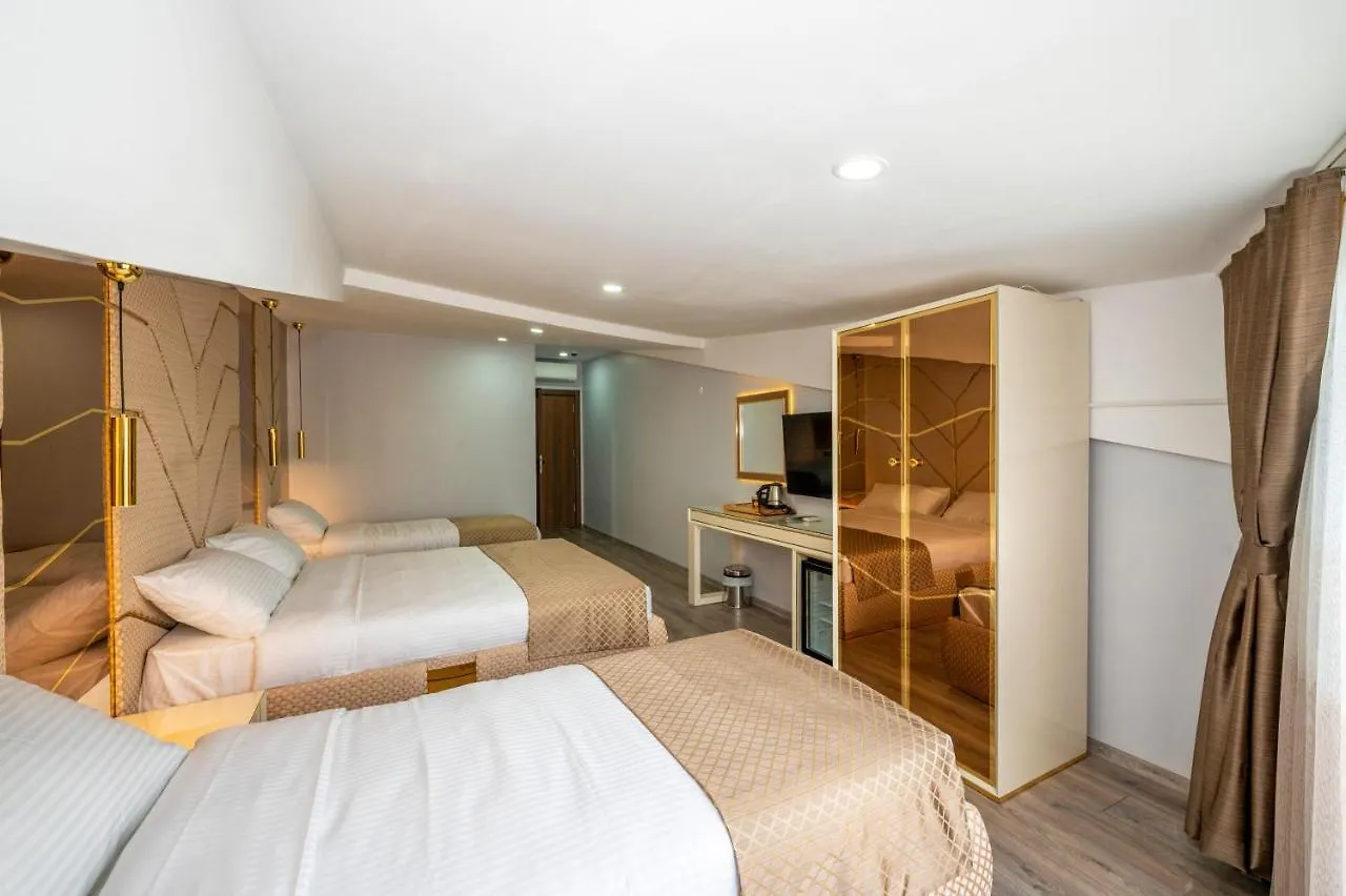 Luxury Airport Hotel By Zazzoni-Istanbul Airport Arnavutkoy 3*,  Türkei