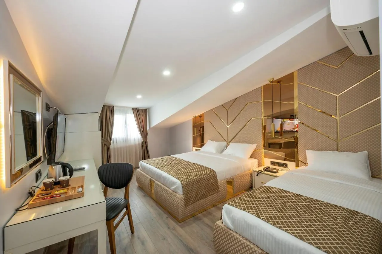 ***  Luxury Airport Hotel By Zazzoni-Istanbul Airport Arnavutkoy Türkei