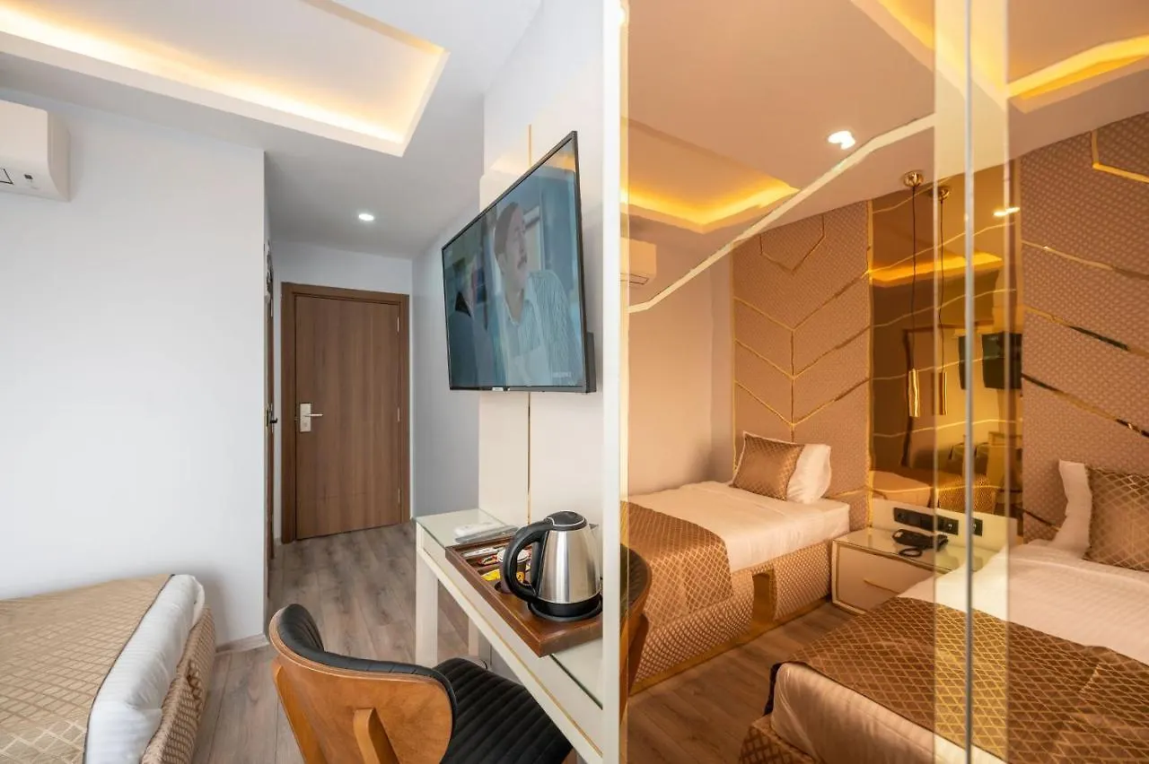 Luxury Airport Hotel By Zazzoni-Istanbul Airport Arnavutkoy