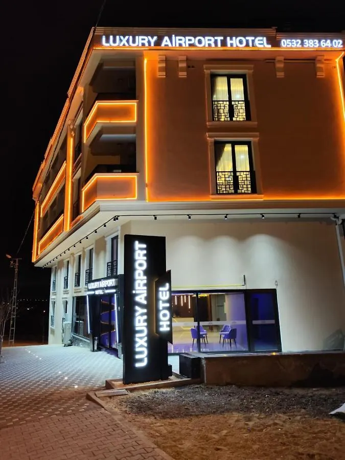 Luxury Airport Hotel By Zazzoni-Istanbul Airport Arnavutkoy 3*,